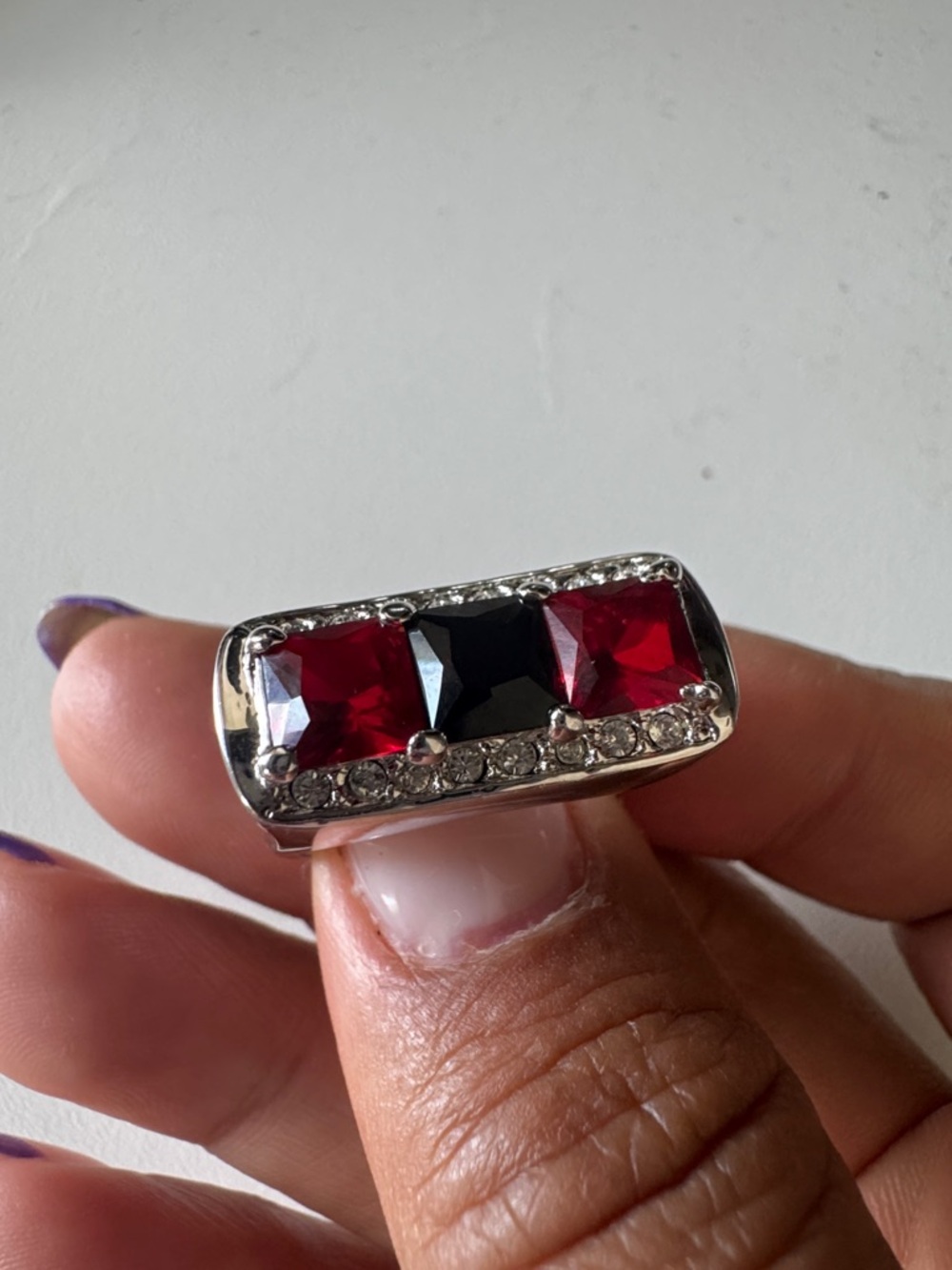 Silver-Tone Ring with Red and Black Gemstones